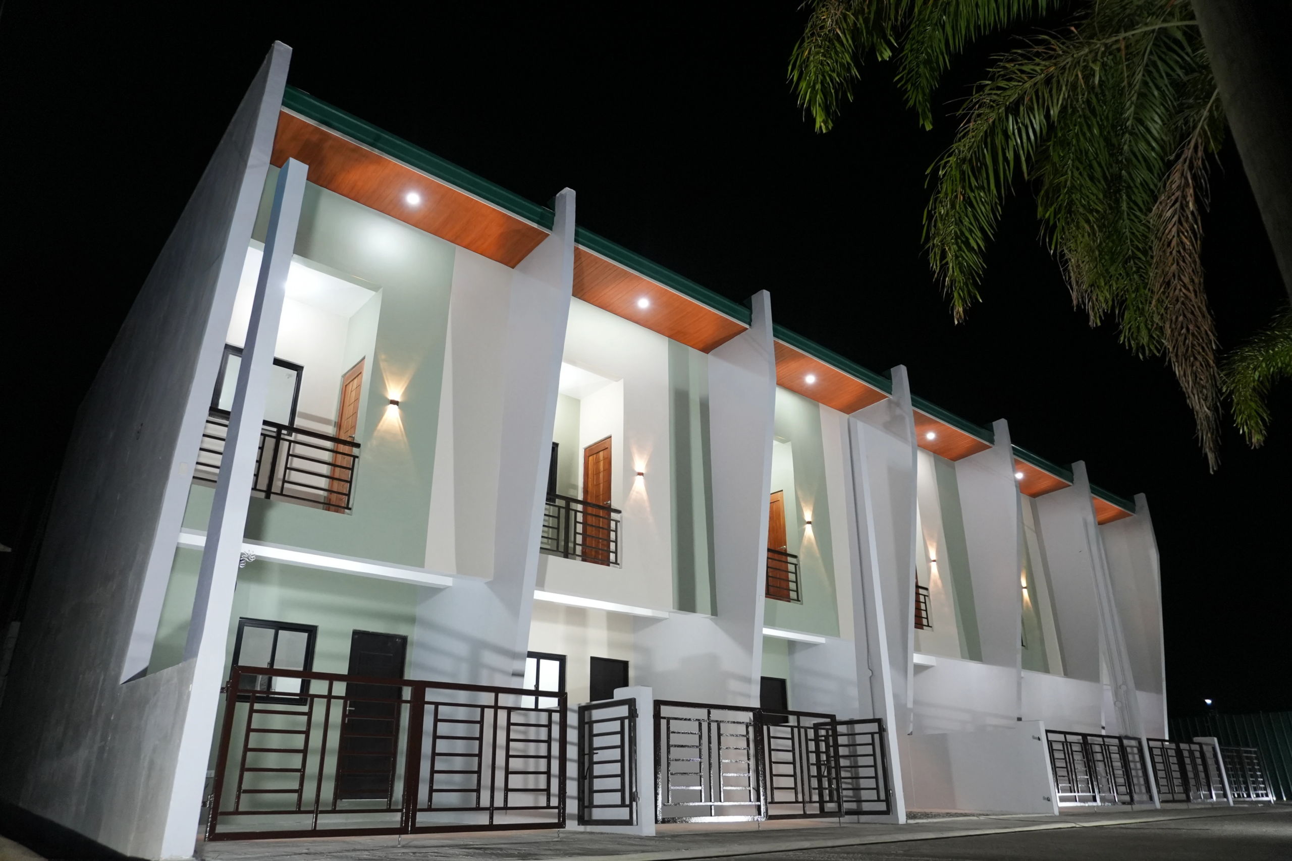 FULLY FURNISHED (Single Bedroom)