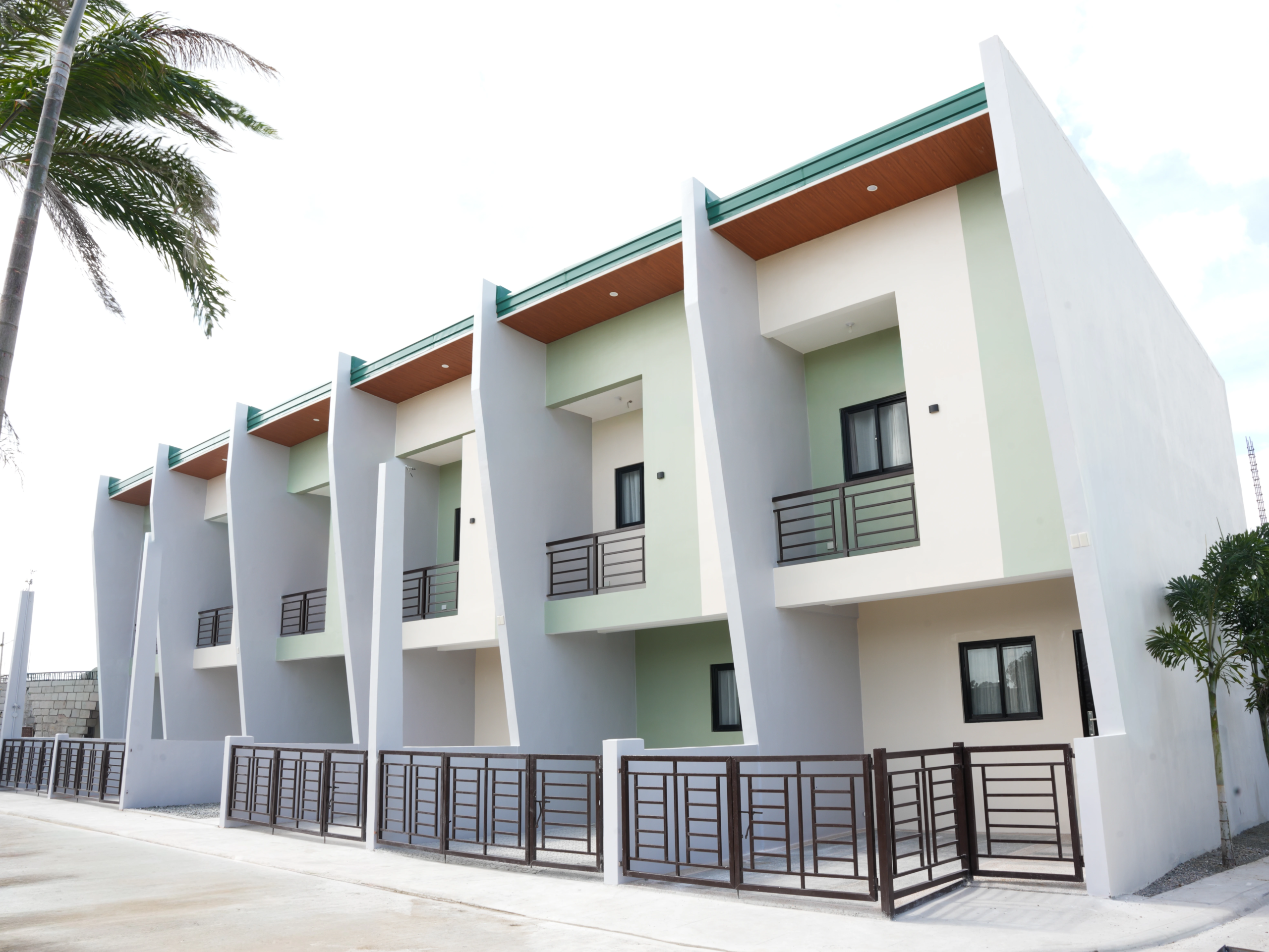 FULLY FURNISHED (2 Bedroom)